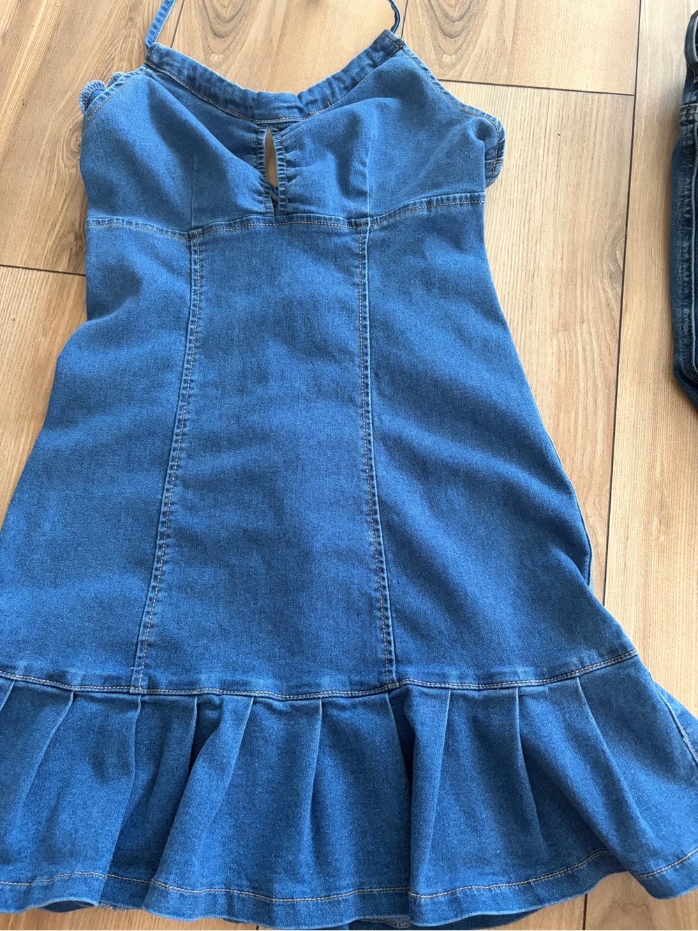 Denim Halter Flared pleated Mini Dress size M - Picture 4 of 8
